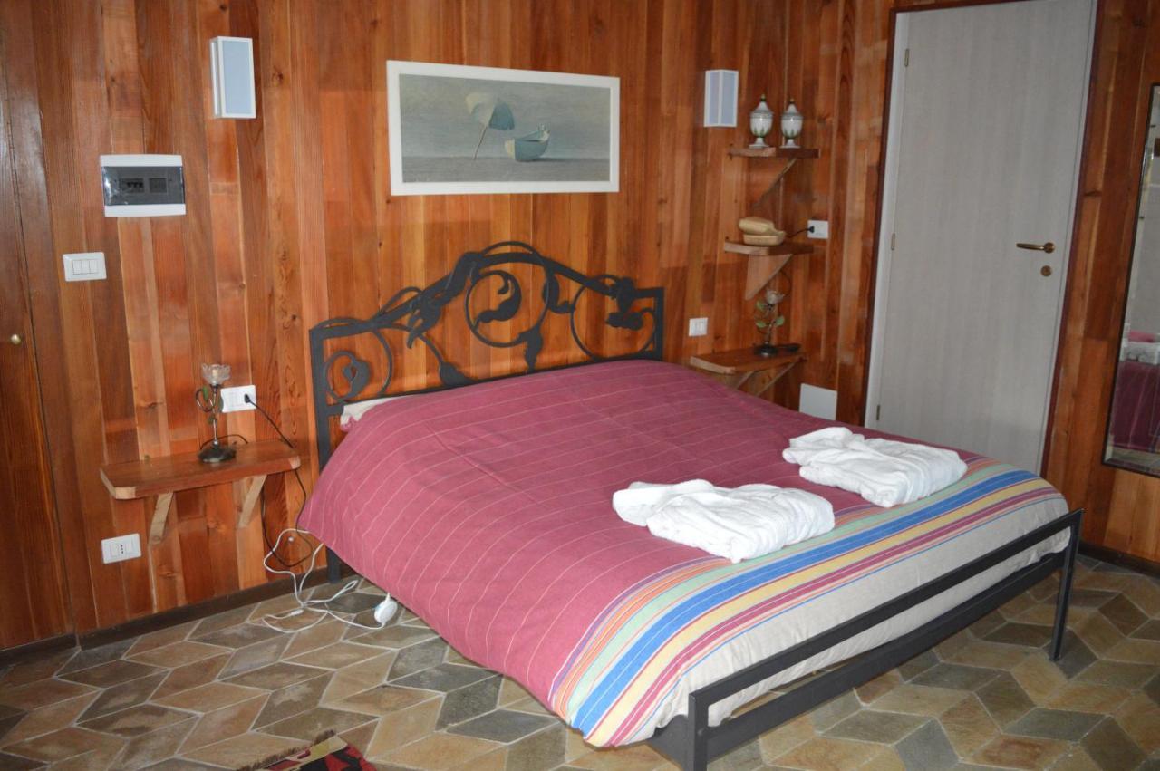 L'Uovo E La Faina Bed and Breakfast Busca Εξωτερικό φωτογραφία